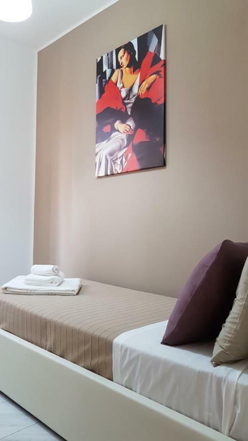 Loft Baia Di Giardini Apartment Bagian luar foto